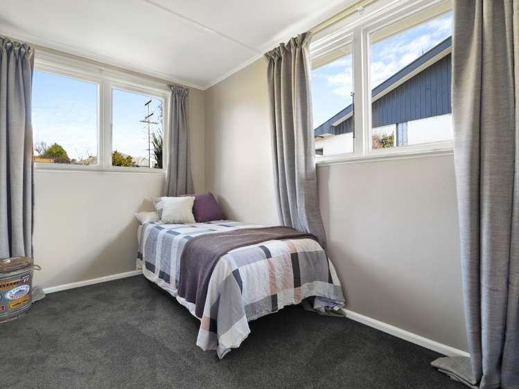 5 Stromness Street Palmerston_13