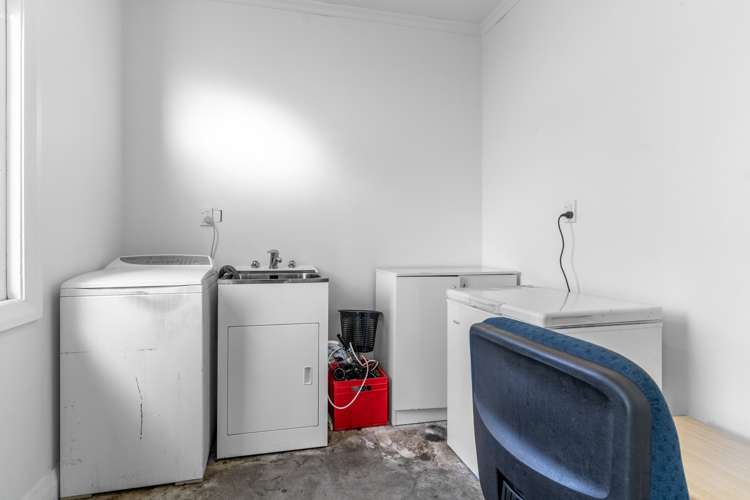 27 Queen Street Winton_11