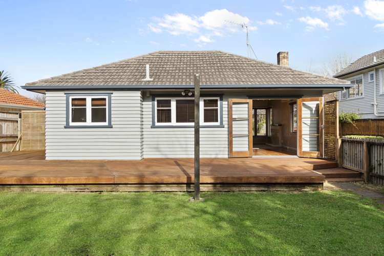 5 Bretton Terrace Hillcrest_13