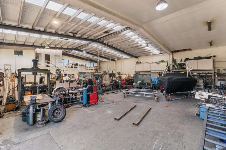 99 Birch Avenue Judea_7