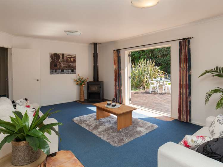 19 Tutchen Avenue Raglan_4