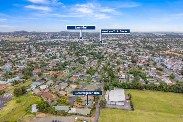 10 Evergreen Rise New Lynn_12