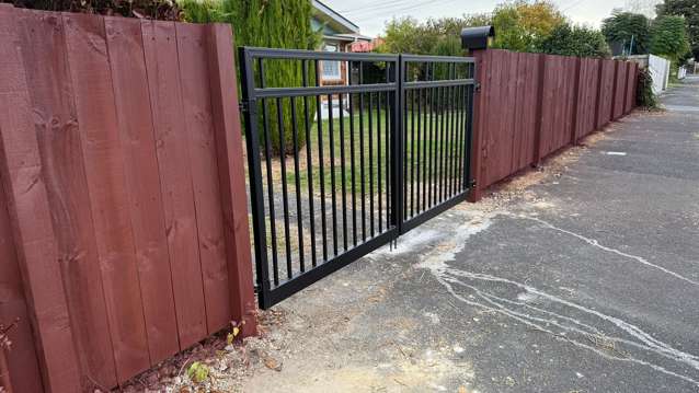 House for rent. Close to hospital and city