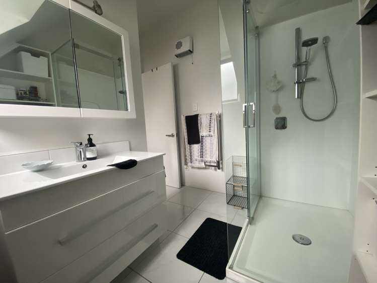 13/27 Cornwall Street Saint Albans_9