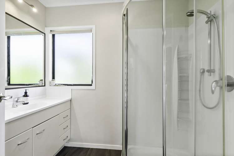 34 Meadowood Drive Unsworth Heights_10