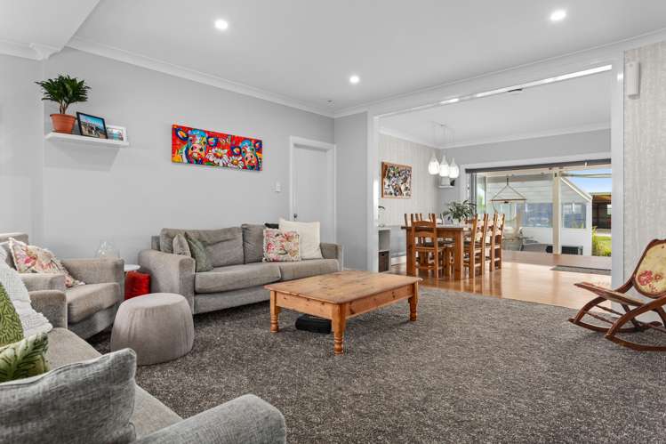 199 Paroa Road Coastlands_7