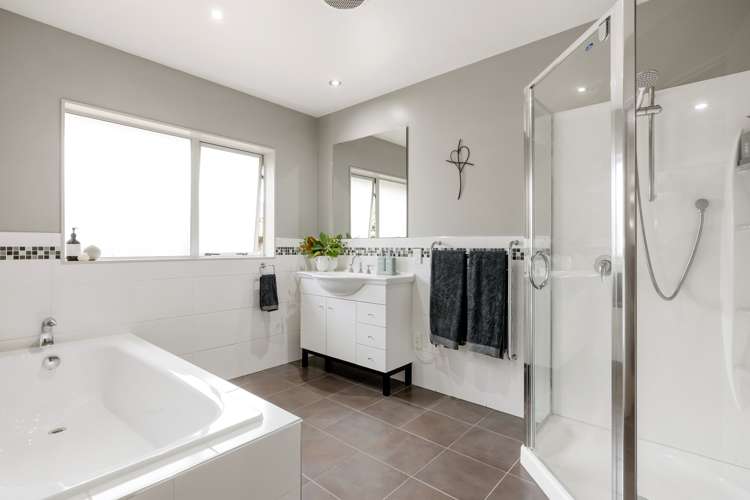 3 Ravenscourt Place Huntington_18