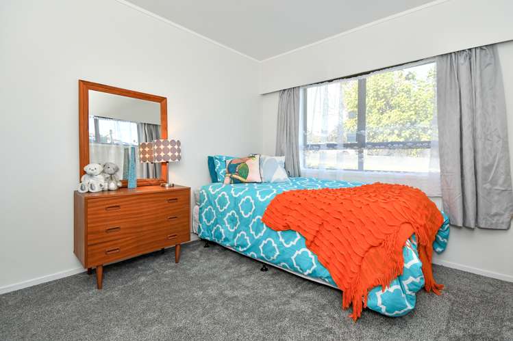 2/2 Grande Vue Road Papatoetoe_9