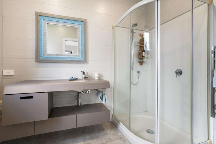 19 Ajax Head Pauanui_21