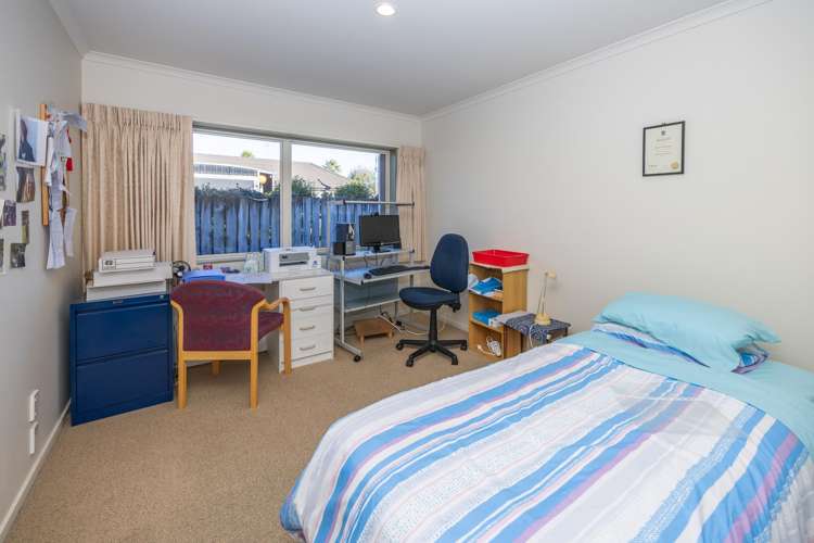 15 Roderick Place Rototuna_24