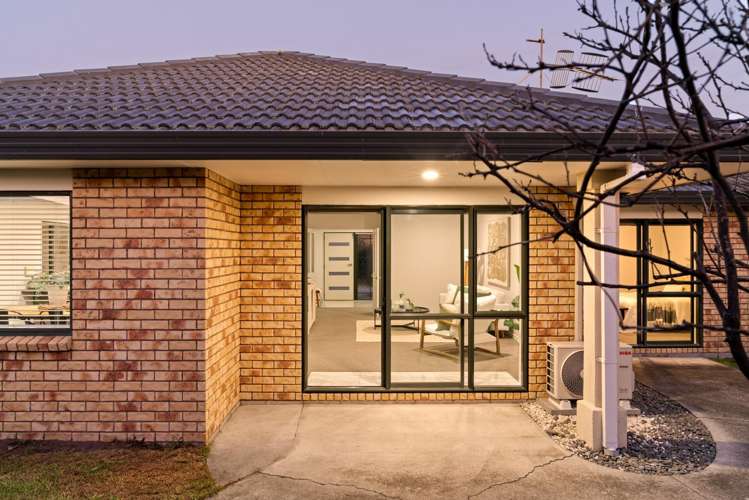 78 Corinth Grove Papamoa_4