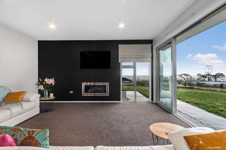 17 Lawrence Carter Drive Bombay_7