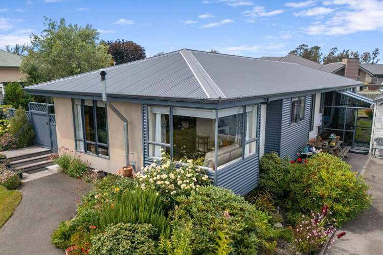 60 Essex Street Weston_23