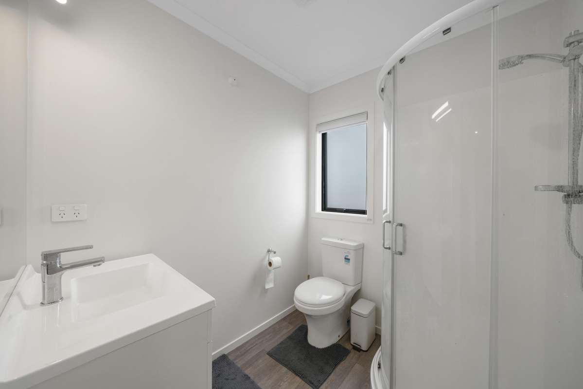 2/72 Alabaster Drive_4