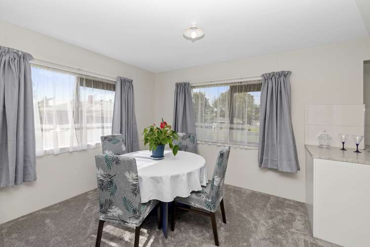 1/22 Brains Road Kelston_6