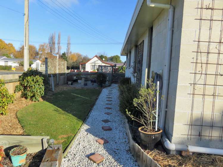 11 Princes Street Temuka_21