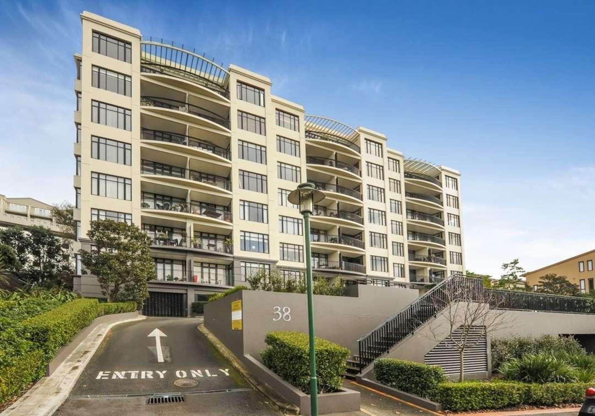 GA/38 James Cook Crescent Remuera_0