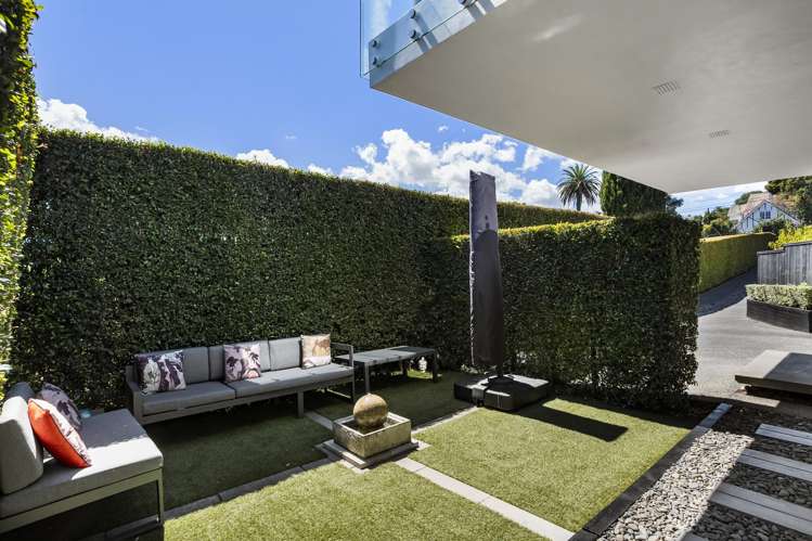 917 Mount Eden Road Mount Eden_25