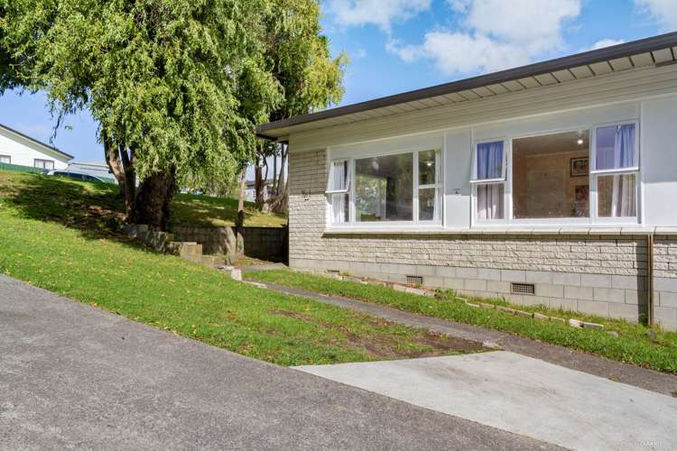 1/134 Edmonton Road Te Atatu South_10