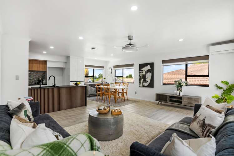 1/131 Botany Road Botany Downs_5