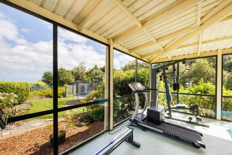 846 Colyton Road Bunnythorpe_13