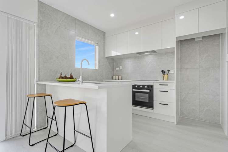 2/69 Birdwood Road Pukekohe_5