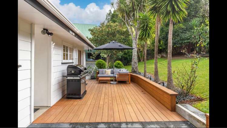 11 West Glade Crescent Birkenhead_4