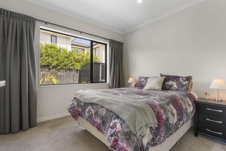 8 Keshvara Road Beachlands_17
