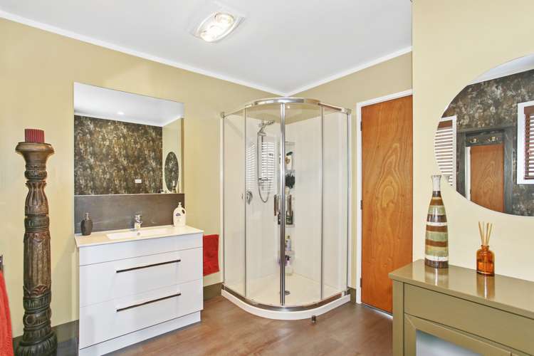 15 George Crescent Buckland_17