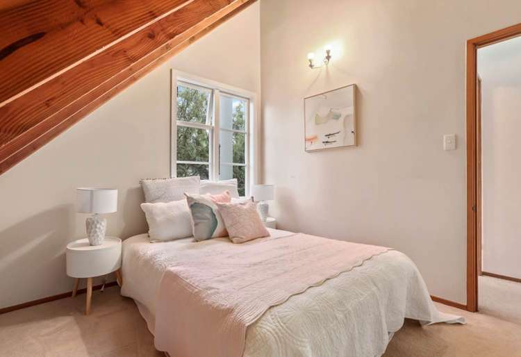 31 Preston Avenue Mt Albert_11