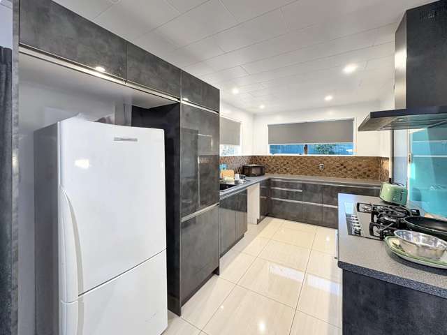 10 Lincoln Road 1227_2
