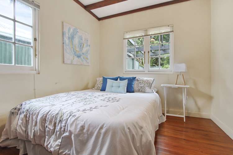 48 Huia Road Titirangi_15