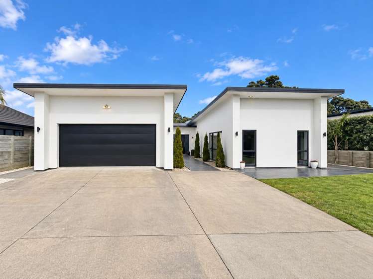 9 Cooke Farm Grove Waiwhakaiho_1