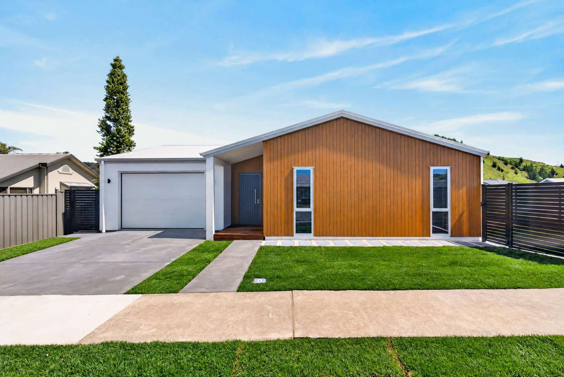 1/11 West Place Greenmeadows_0