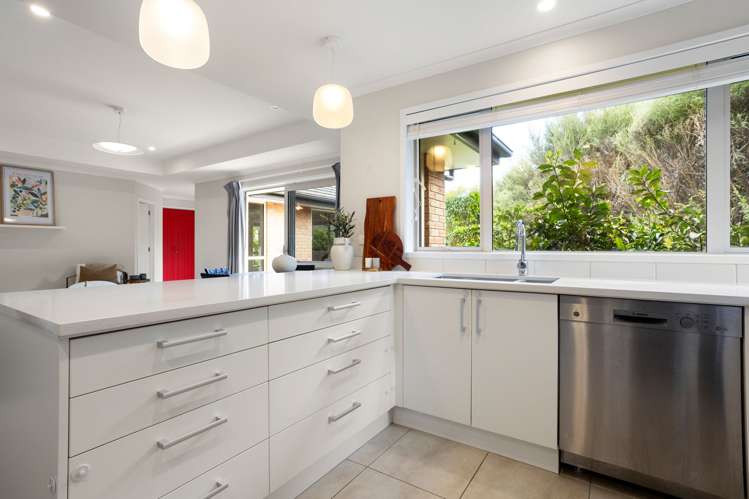 261 Dixon Road Fitzroy_11