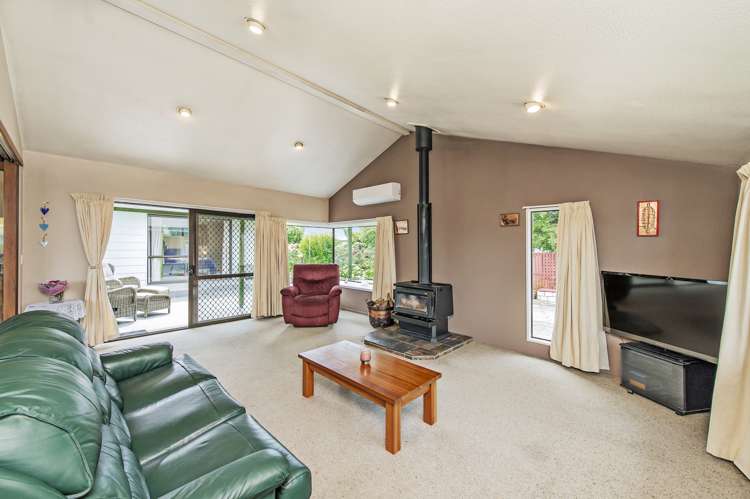 17 Gibson Drive Hornby_7