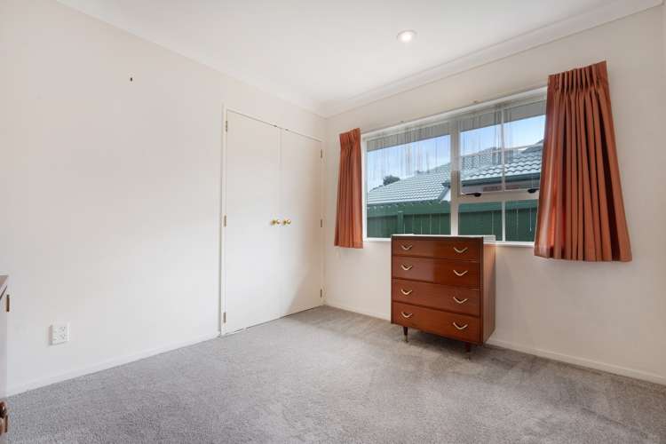 1 Youngs Road Papakura_10