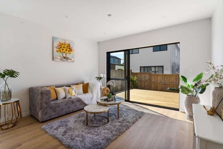 3 Te Rauroha Street Papakura_11