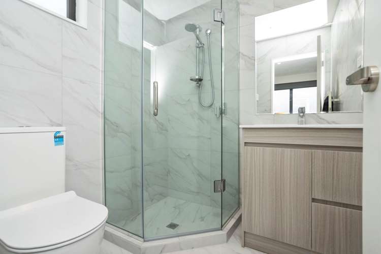 33 Hermitage Street Flat Bush_24