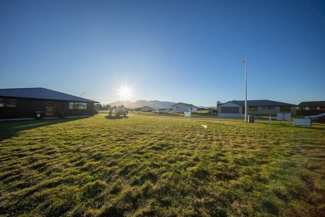 31 Tukare Loop Te Anau_3