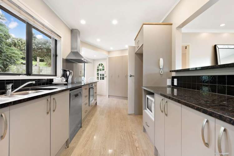 23c Hillsborough Road Hillsborough_12