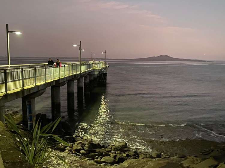 5 Churchill Road Murrays Bay_13