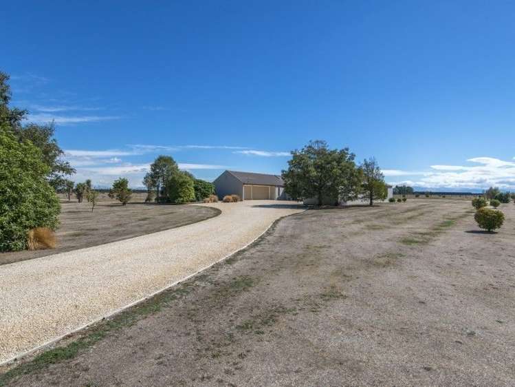 2/1830 West Coast Road Kirwee_17