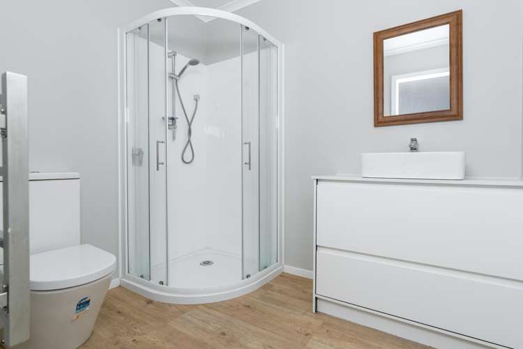 28 Wrights Road Raglan_32