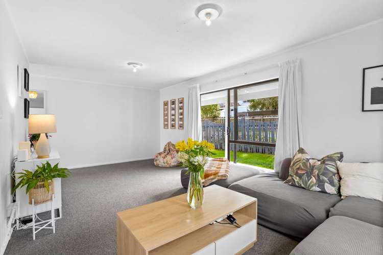 7 Eagle Place Red Beach_8