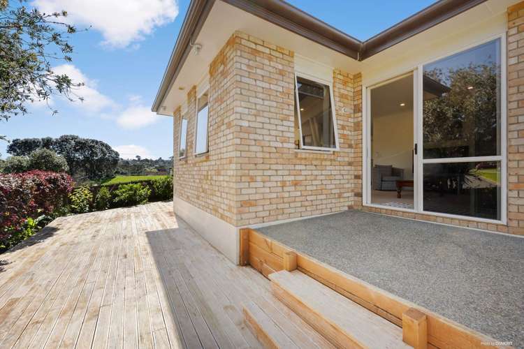 3a Blue Heron Rise Stanmore Bay_17