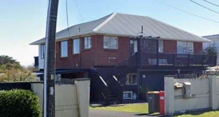 1006 Whangaparaoa Road_2