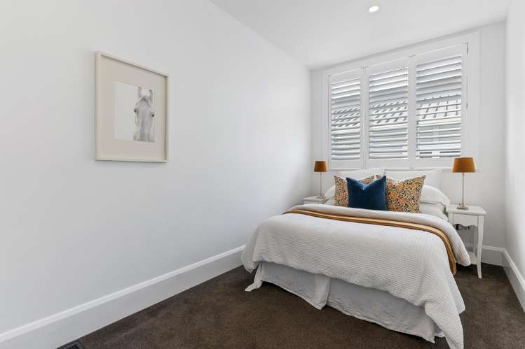 109 West End Road Westmere_19