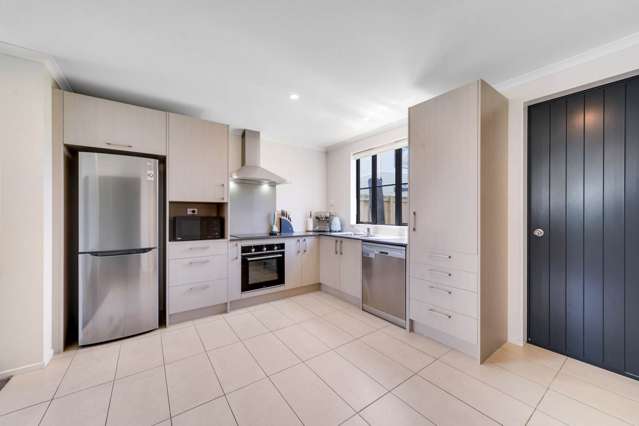 7 Saddleback Crescent Papakura_3