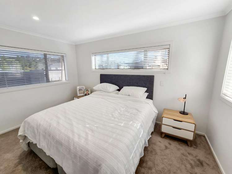 12 Martha Turnell Crescent 1302_7